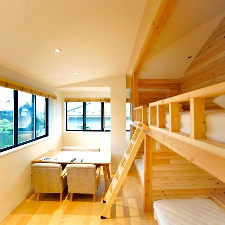 Dot Hostel&Bar 富士山 富士河口湖 外观 照片