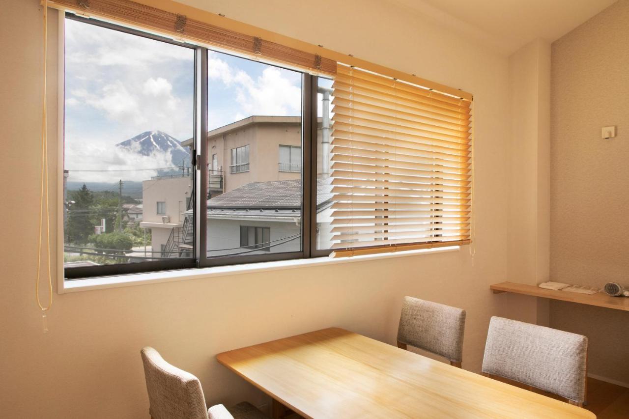 Dot Hostel&Bar 富士山 富士河口湖 外观 照片
